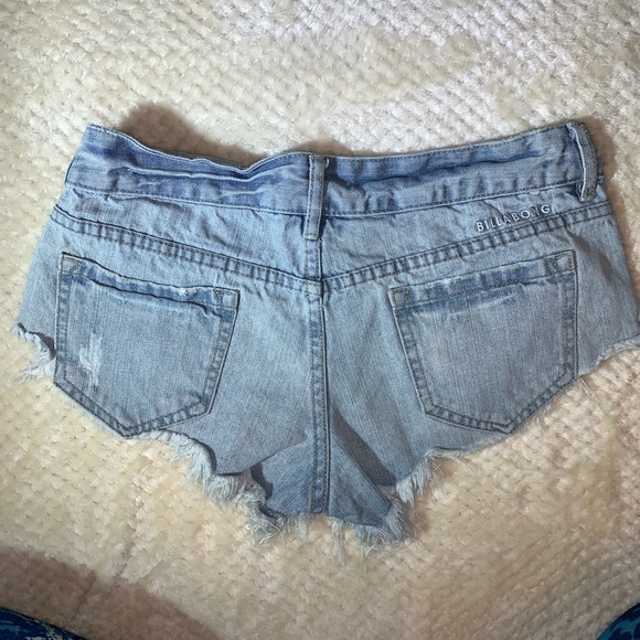 Billabong short shorts - Picture 2 of 3